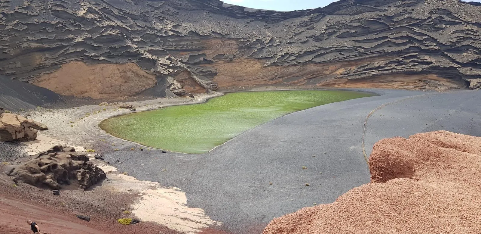 Lanzarote Gruene lagune vulkankrater