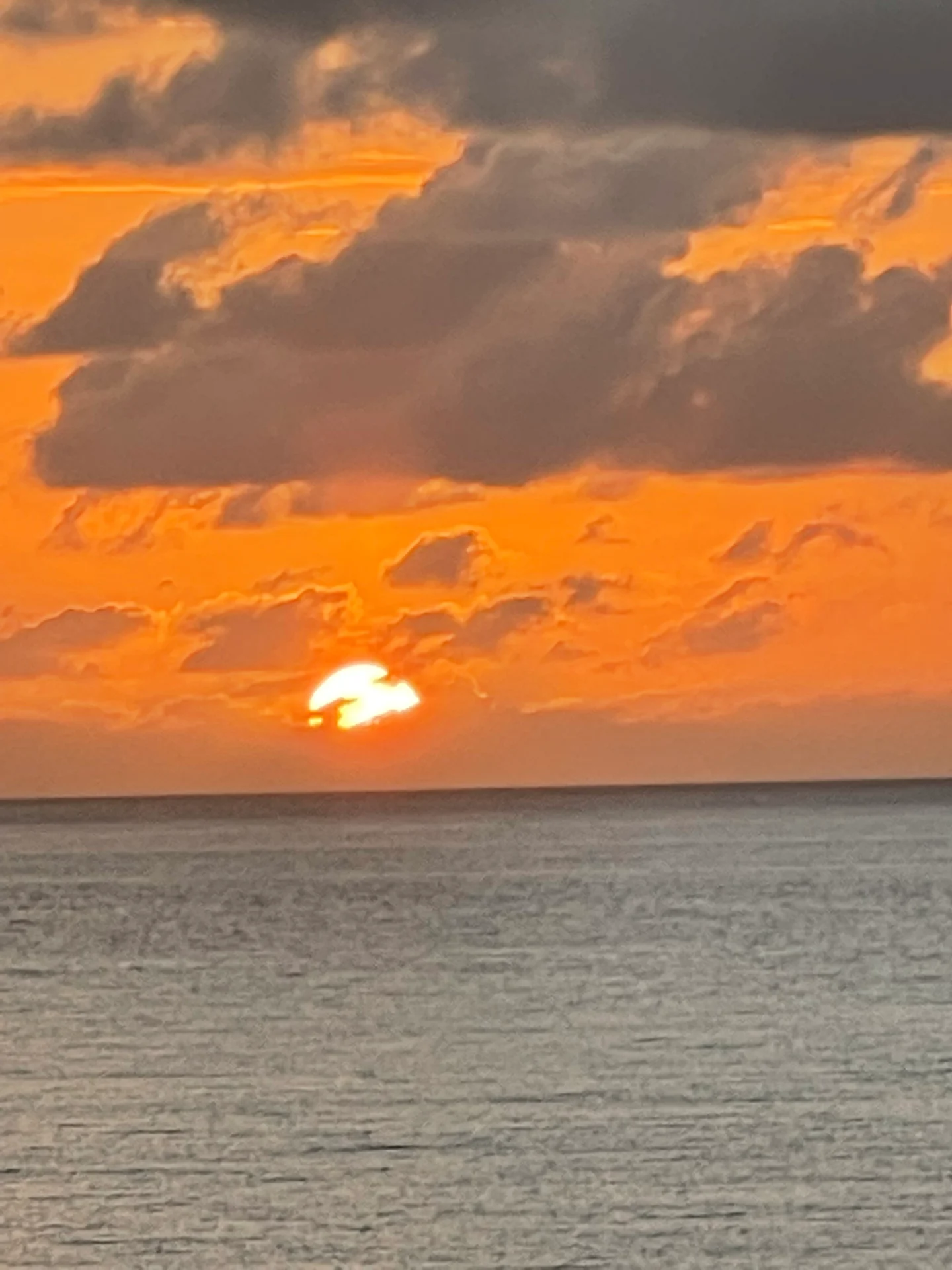 Lanzarote Los pocillos atlantik wolken goldenes licht