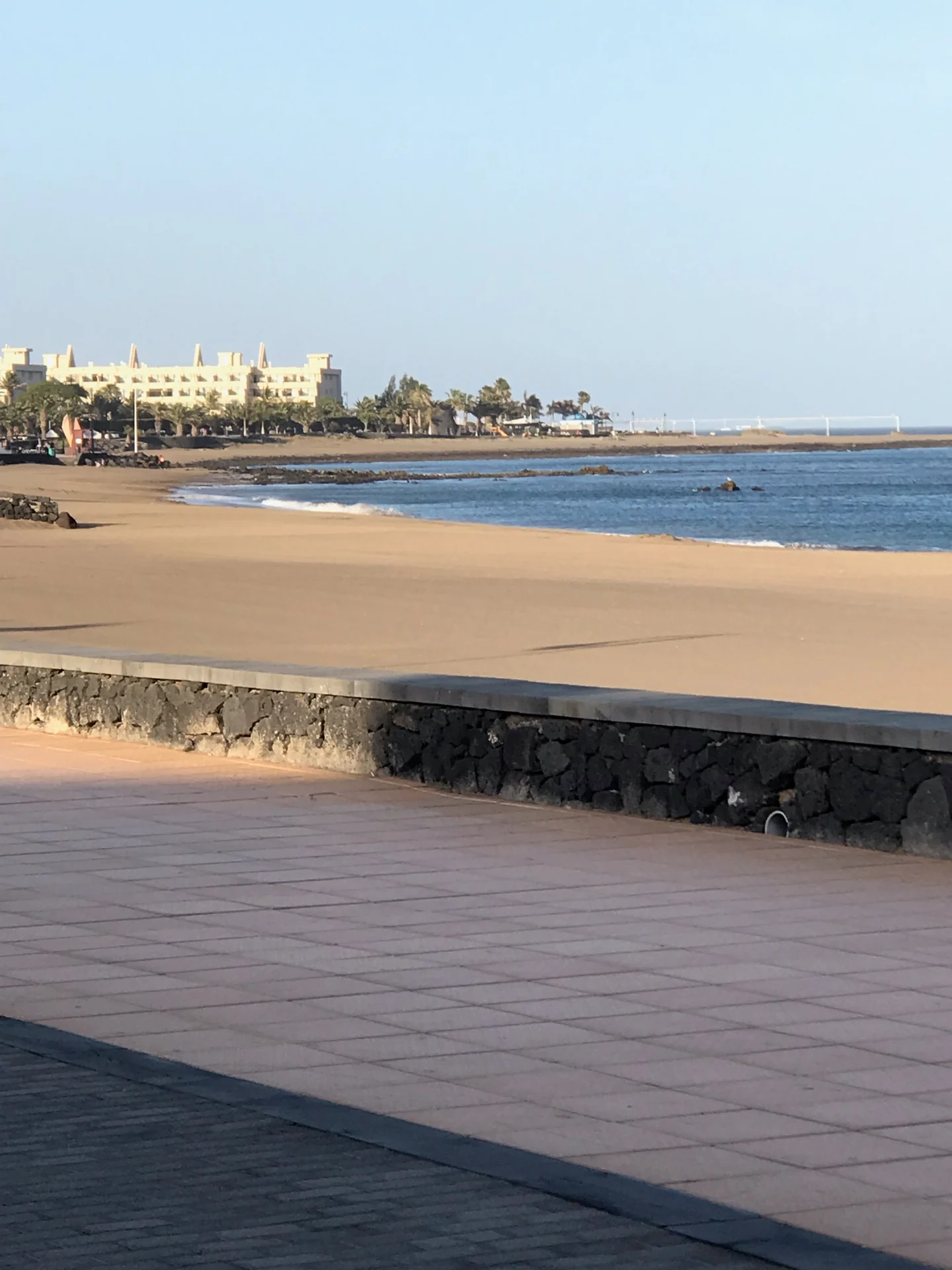 Lanzarote Puerto del carmen strandbucht hotelanlage