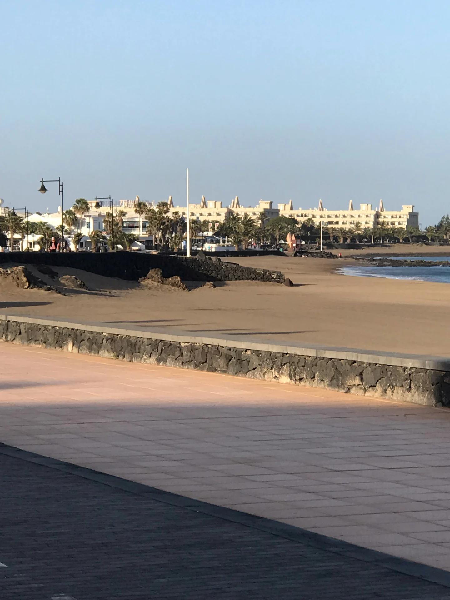 Lanzarote Puerto del carmen strandbucht hotelanlage